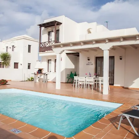 Sunset Faro Deluxe&spa Pool Villa