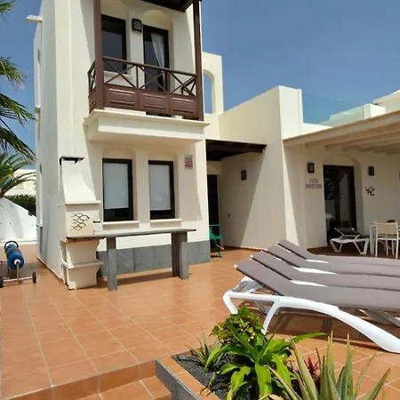 Sunset Faro Deluxe & Pool Villa Playa Blanca (Lanzarote)