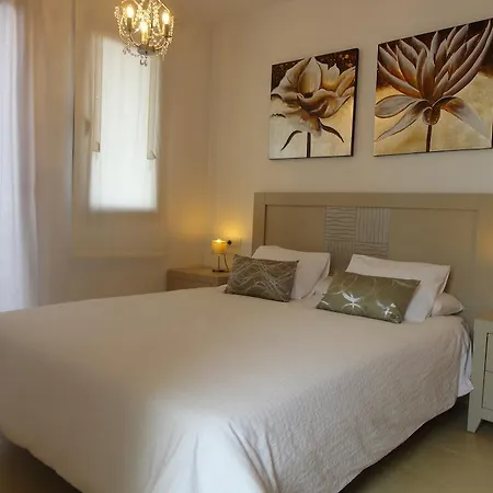 Villa Sunset Faro Deluxe & Pool